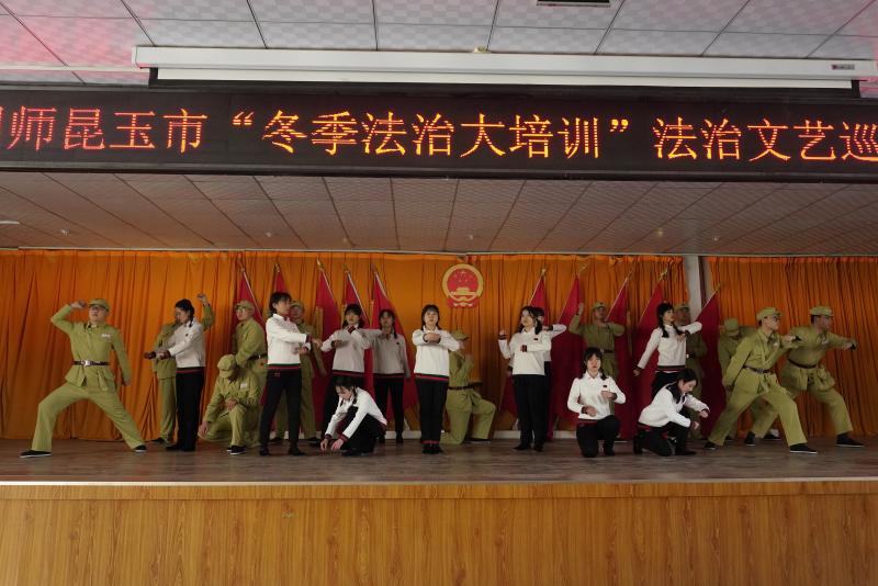 舞台剧《大爱无疆》.jpg