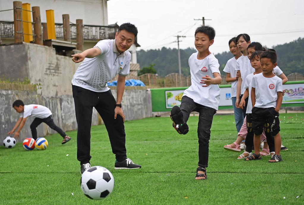 完善生育和婴幼儿照护服务 “十四五”国民健康规划聚焦妇幼健康