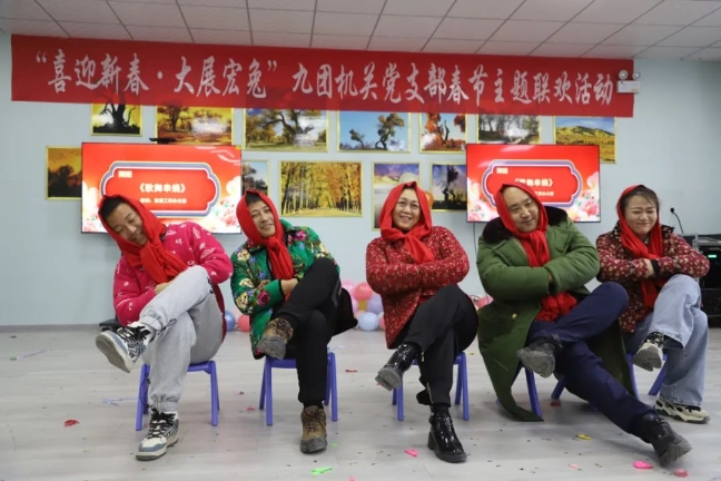 党建办｜歌舞串烧2.jpg