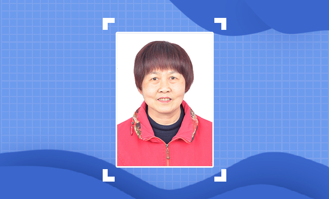 “孝老爱亲好人”：唐新玲