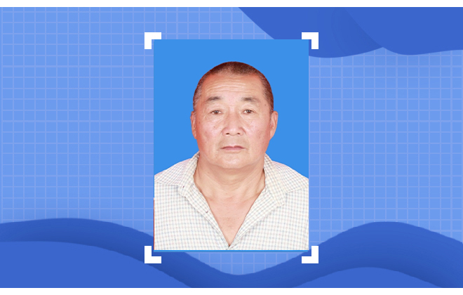 “敬业奉献兵团好人”：张万红