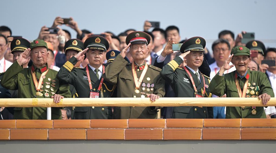 像说丨九三阅兵之致敬