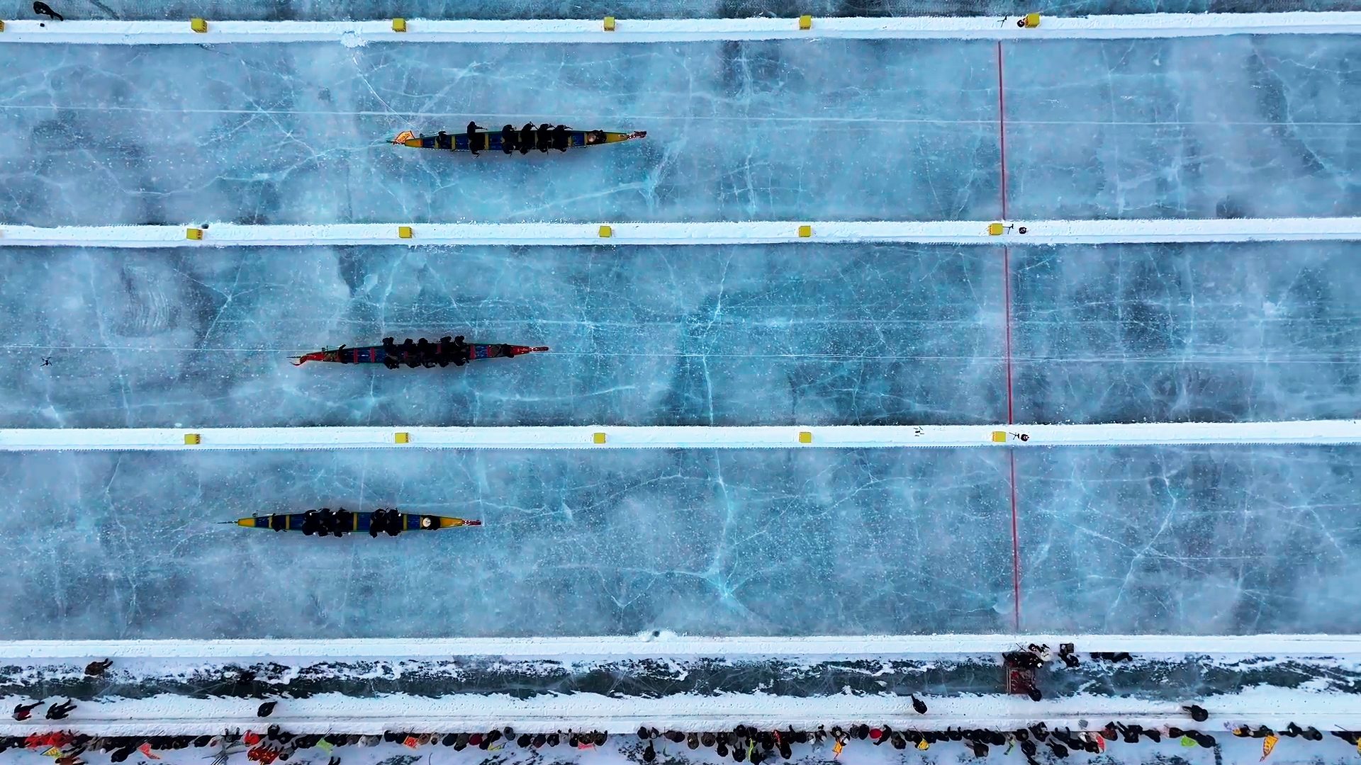 第十师北屯市2026年“奋进新征程 冰城跃龙舟”冰上龙舟大赛开航拍.jpg