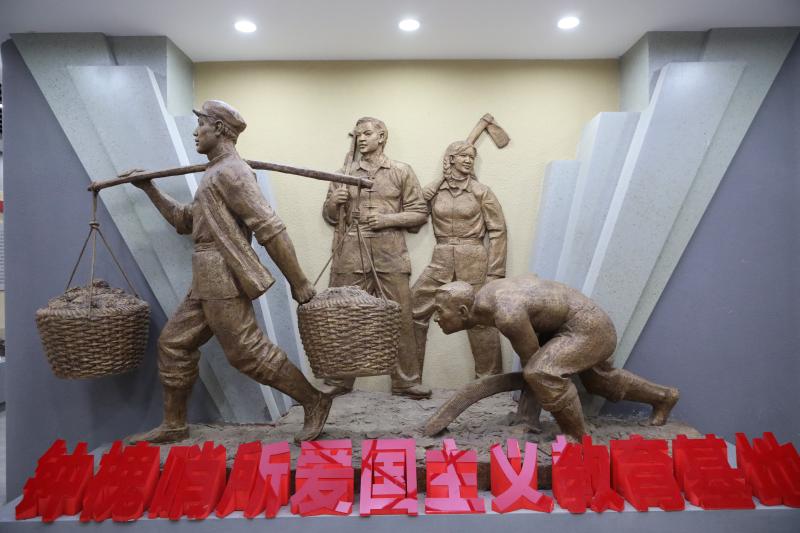 钟槐哨所爱国主义教育基地。胡杨网记者 李雨浪 摄.jpg