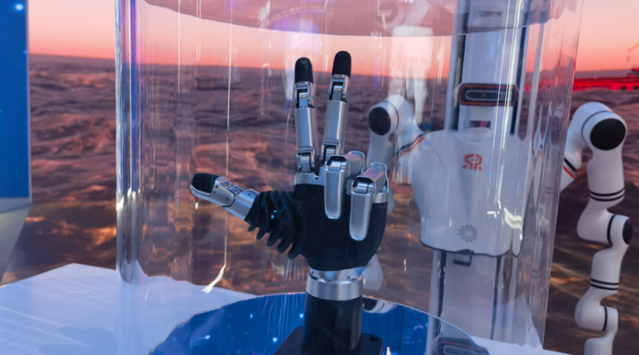 越来越巧，从一双“手”看机器人如何变身进阶