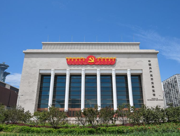 人民日报社论：砥砺初心使命 书写时代答卷​