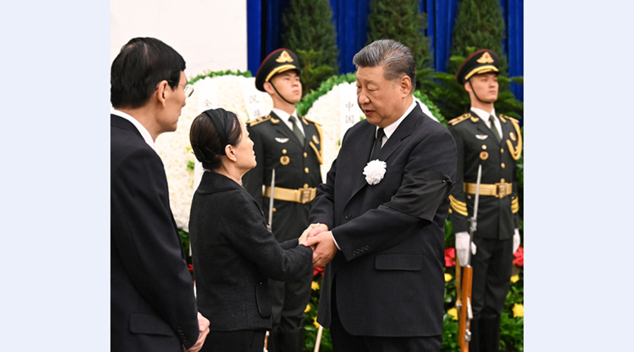 朱镕基同志遗体在京火化