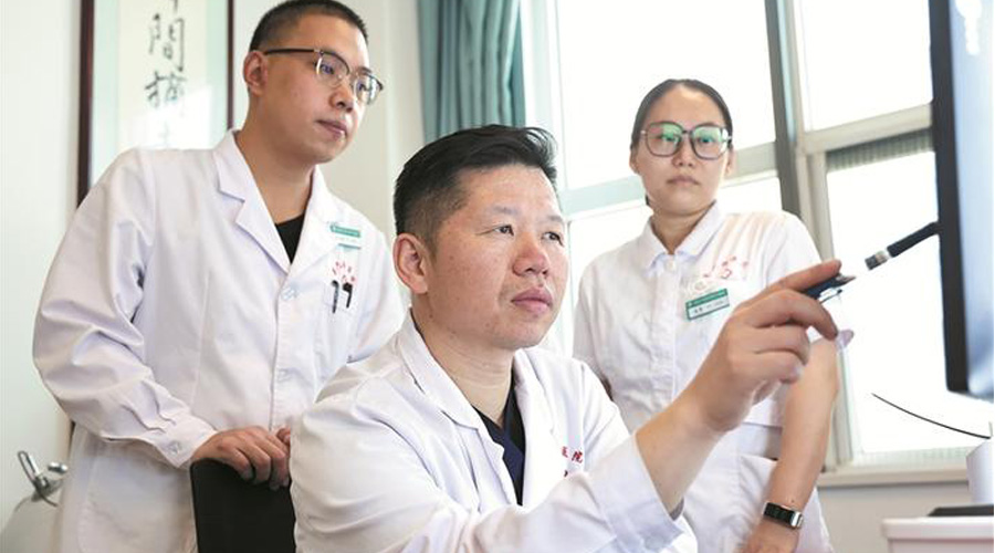 让优质医疗资源更好惠及职工群众