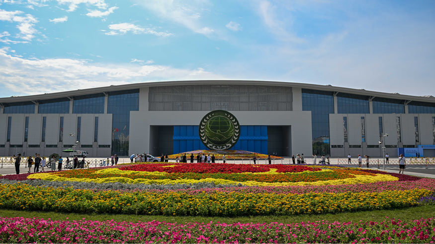 习近平主席引领推动全球发展倡议在上合国家落地生根