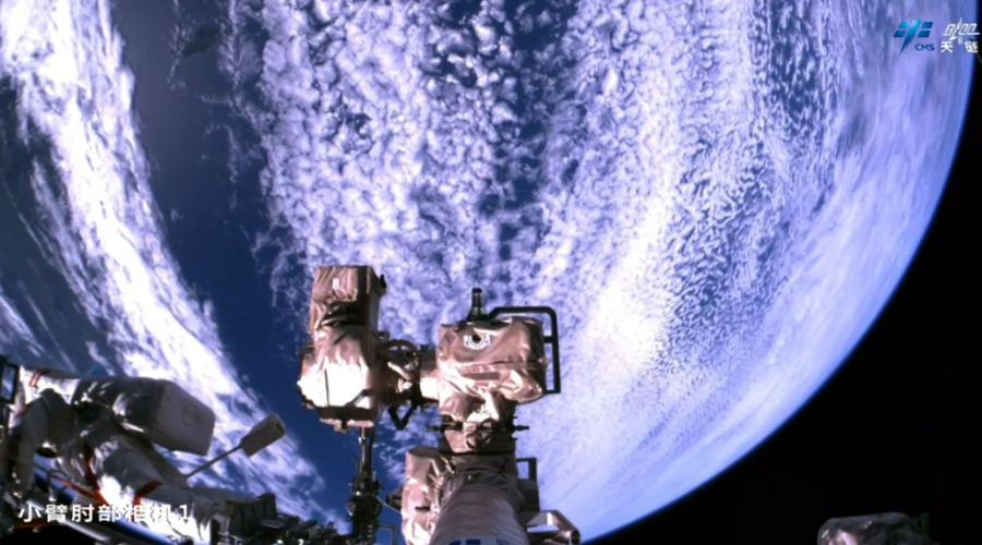 中国空间站动态丨漫步太空 遥望星海